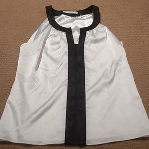 Women's sleeveless Top